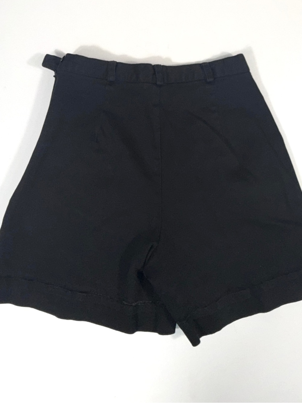 High-Waist Black Women's Shorts — Sleek Tailored Fit